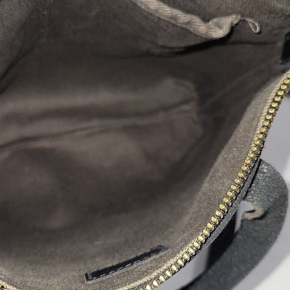 Madewell Small Black Leather Tote Crossbody Bag - Picture 10 of 13